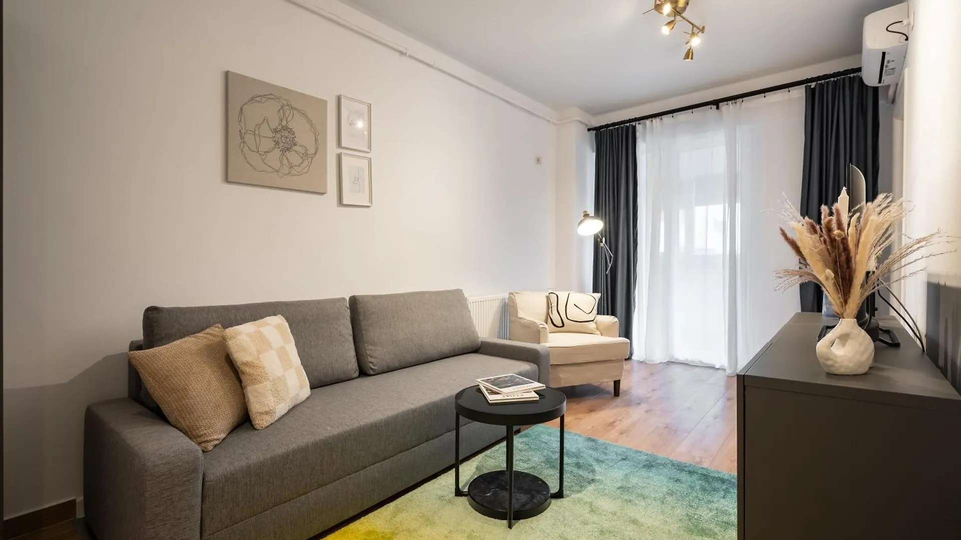 Central Residence Apartment 108 Boekarest